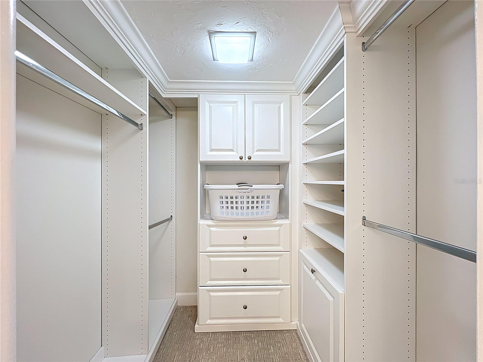 GULF & BAY CLUB PH 3 - Residential