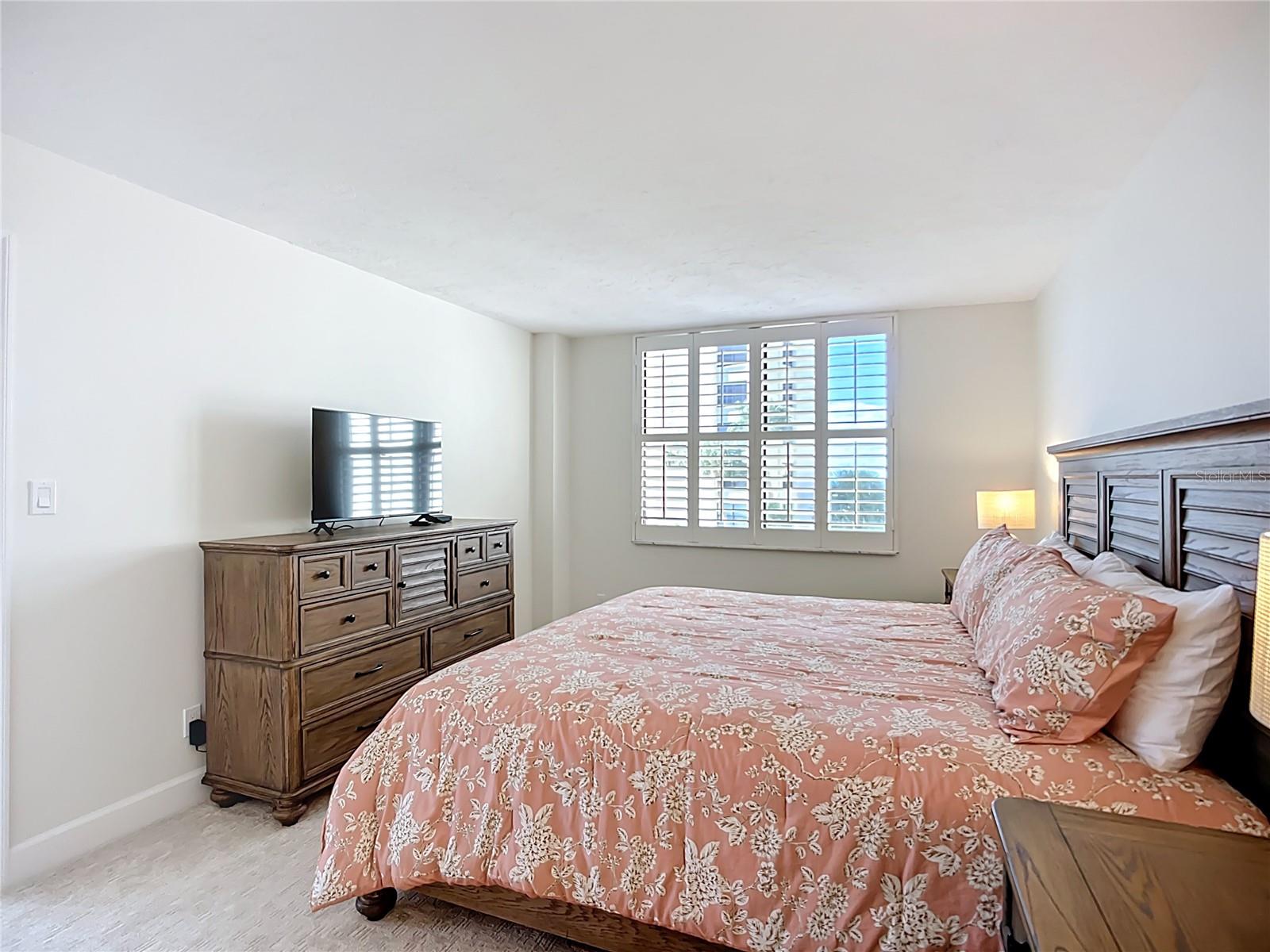 GULF & BAY CLUB PH 3 - Residential