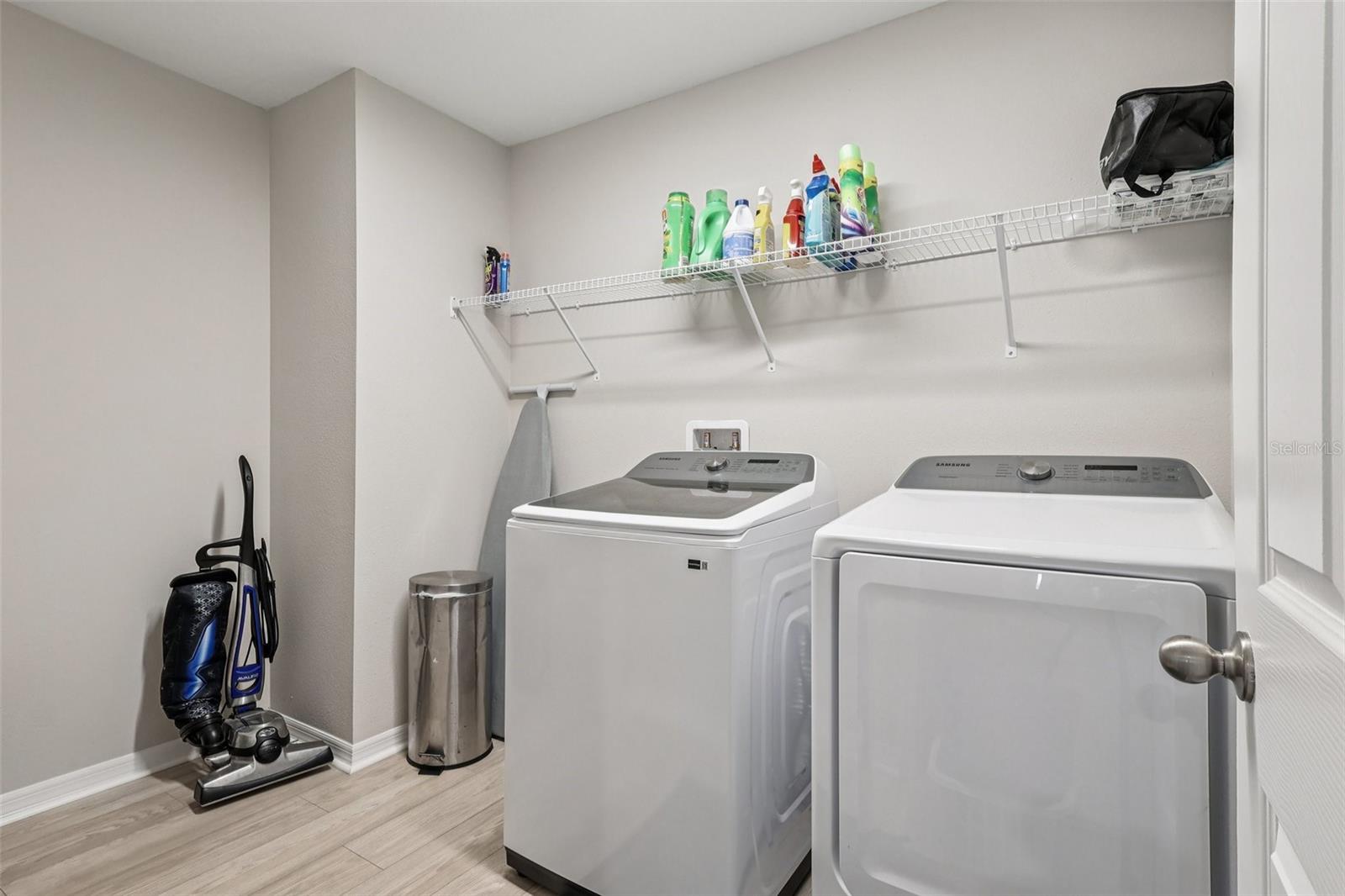 RIVERSTONE - Residential