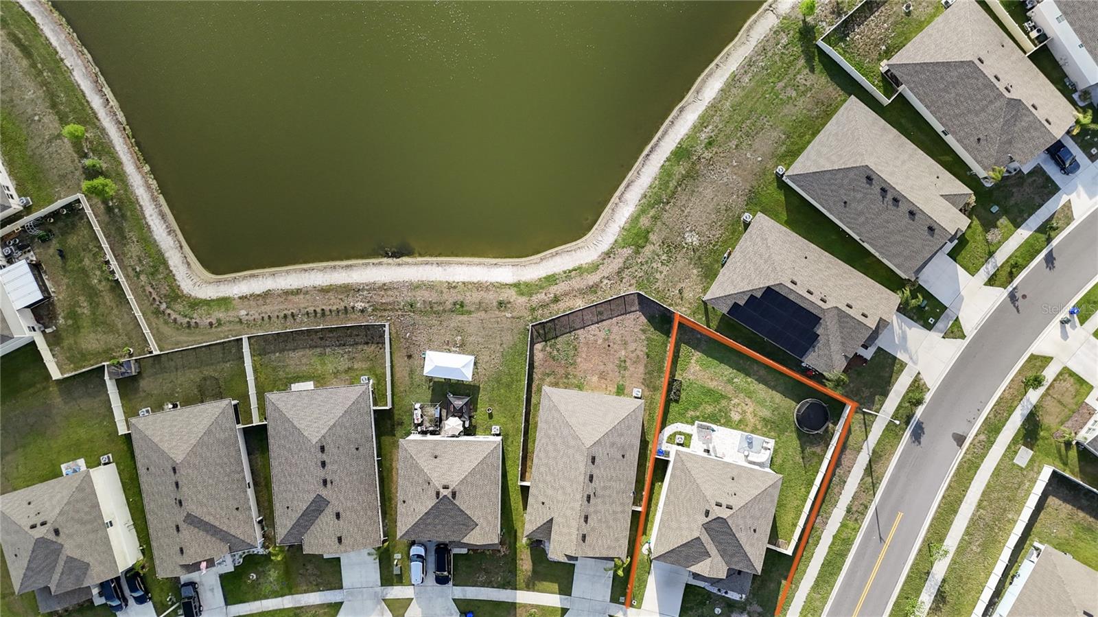 RIVERSTONE - Residential