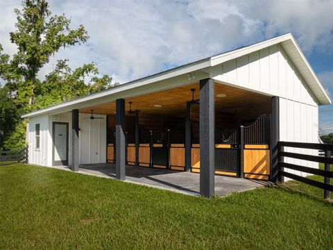 Tiny photo for 4988 NW 101st Street Road, Ocala, FL 34482 (MLS # OM704377)