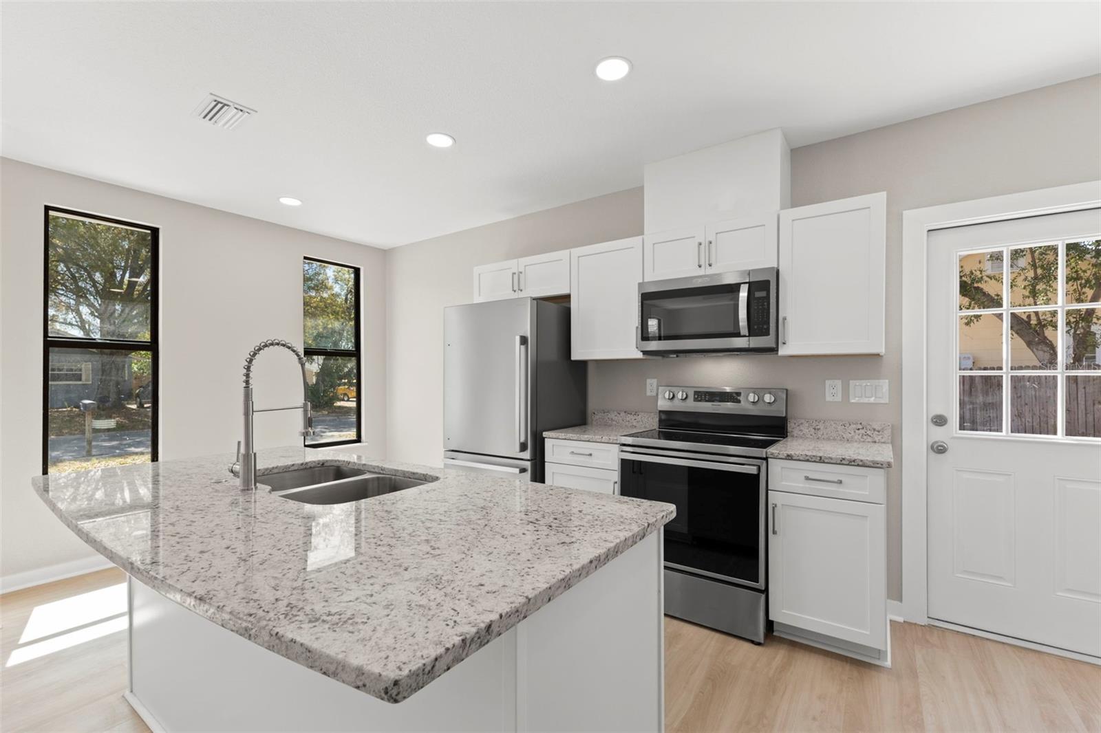 MOHAWK PARK REP - Residential