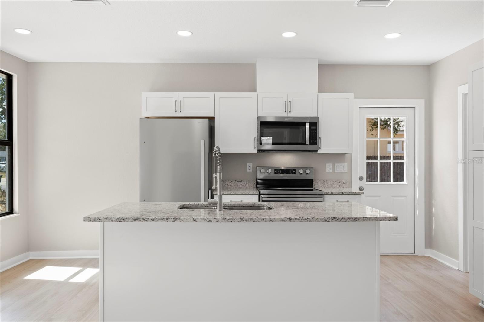 MOHAWK PARK REP - Residential