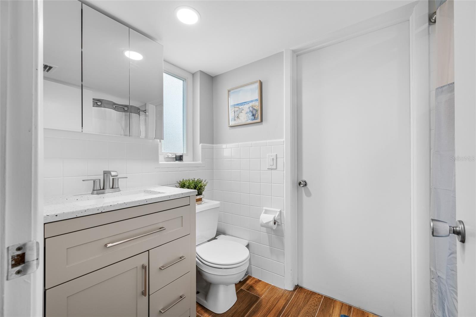 DOUGLAS MANOR ESTATES 2ND ADD - Residential