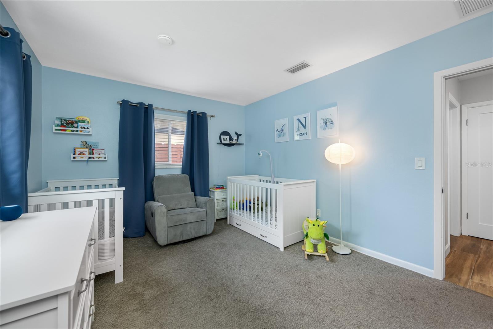 DOUGLAS MANOR ESTATES 2ND ADD - Residential