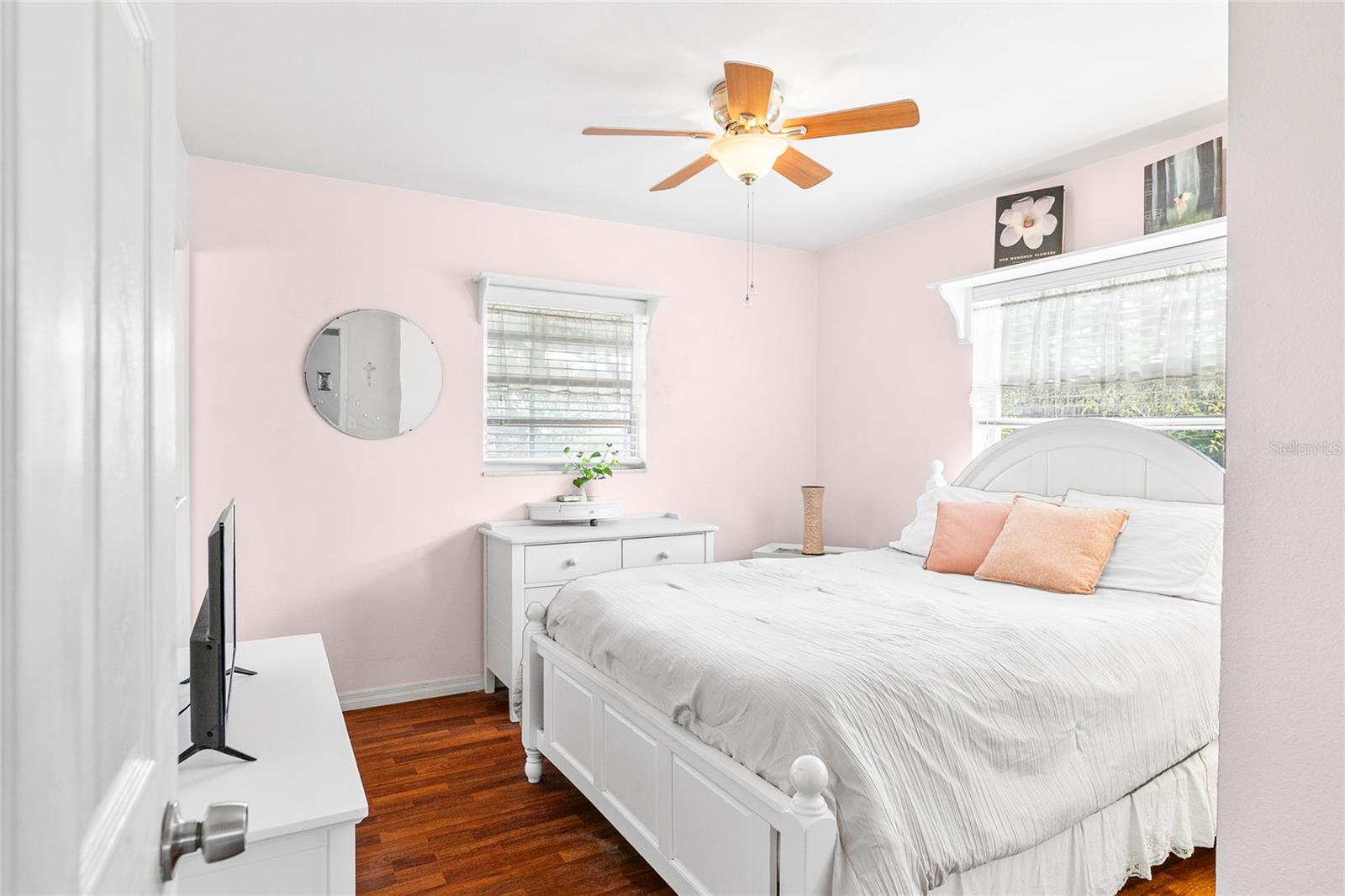 PINEWOOD VILLAGE - Residential