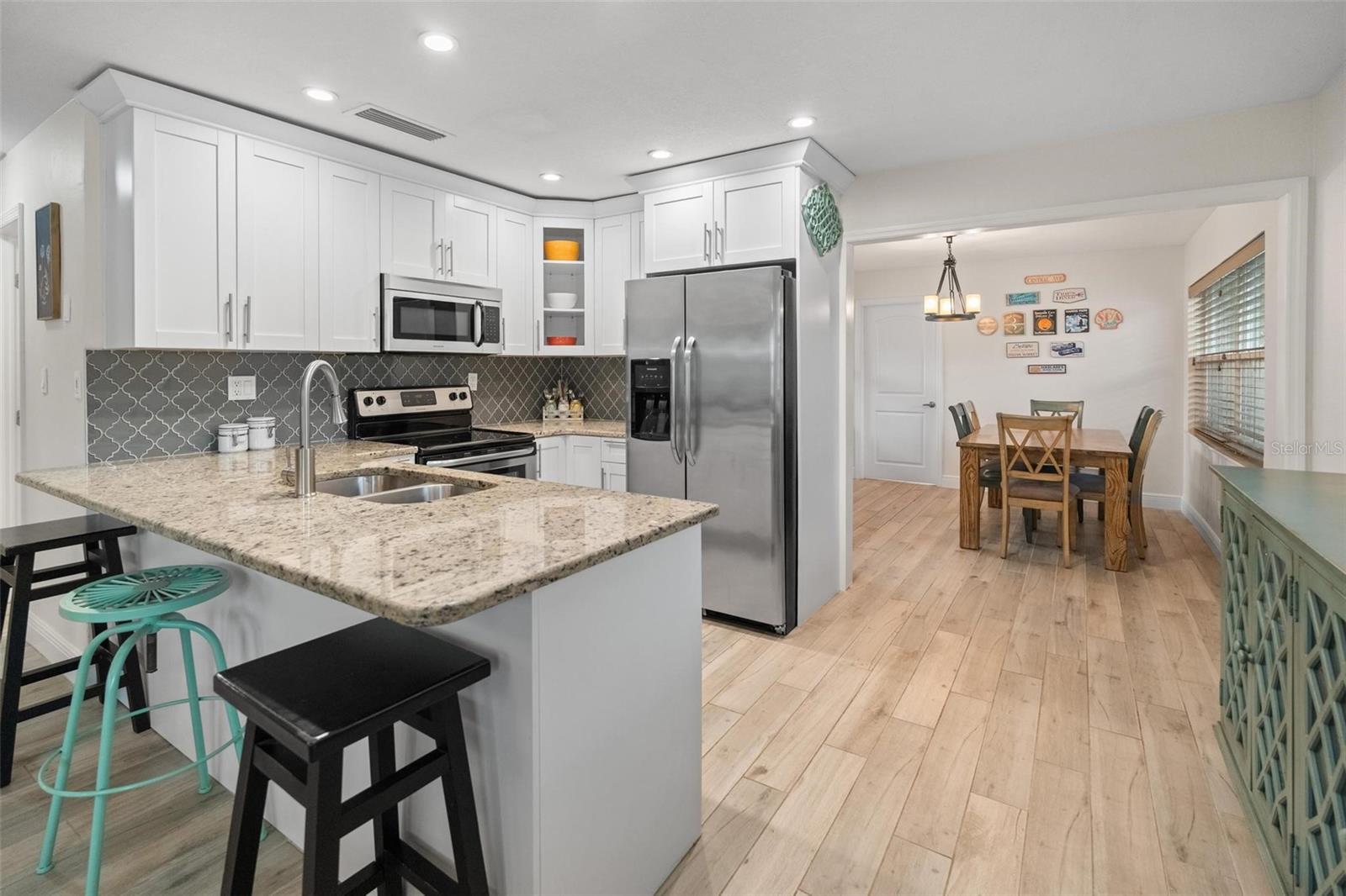 NORTH CLEARVIEW HIGHLANDS - Residential