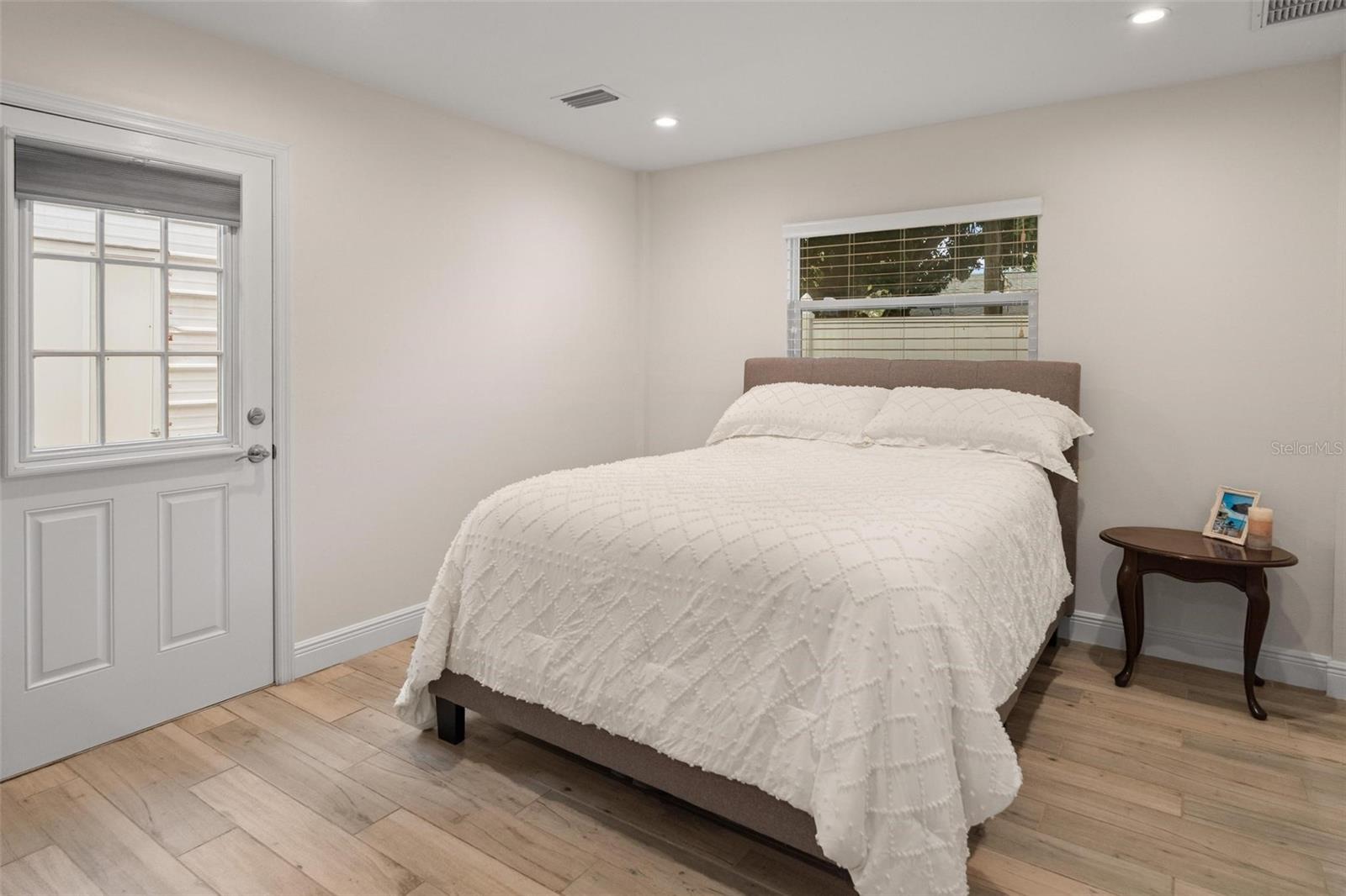 NORTH CLEARVIEW HIGHLANDS - Residential