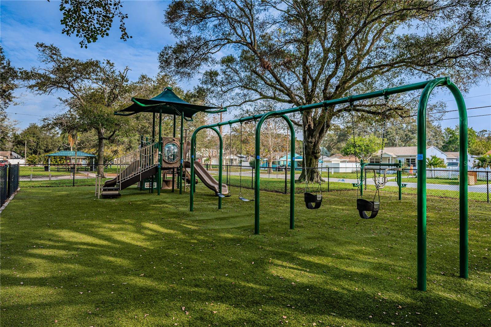 NORTH CLEARVIEW HIGHLANDS - Residential