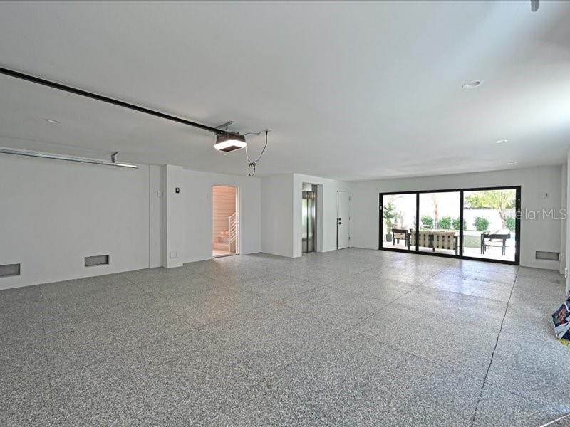 ANNA MARIA BEACH - Residential