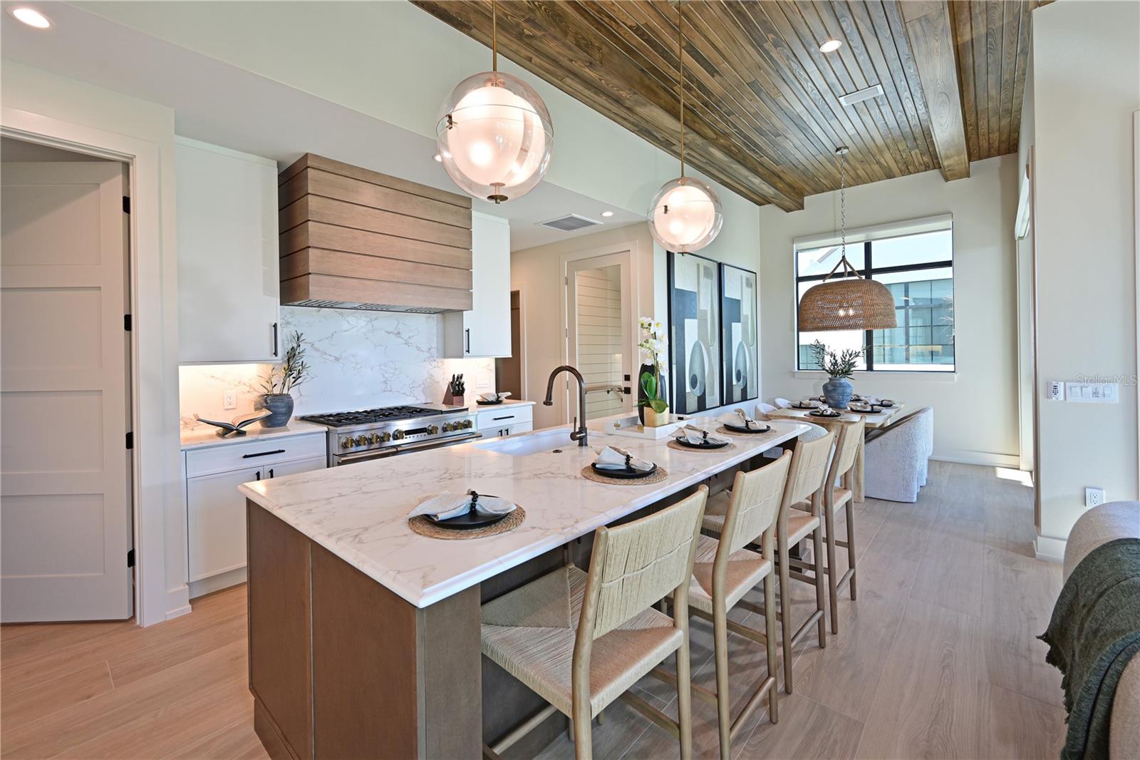 ANNA MARIA BEACH - Residential