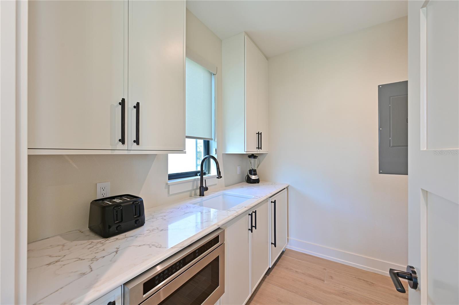 ANNA MARIA BEACH - Residential