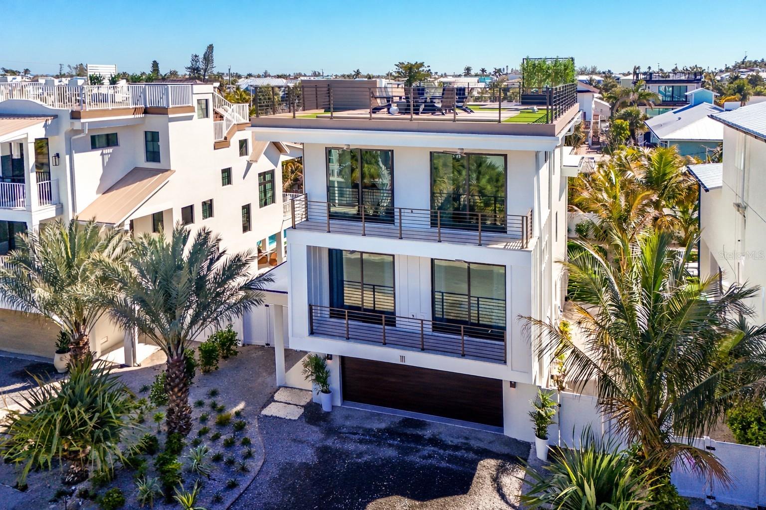 ANNA MARIA BEACH - Residential