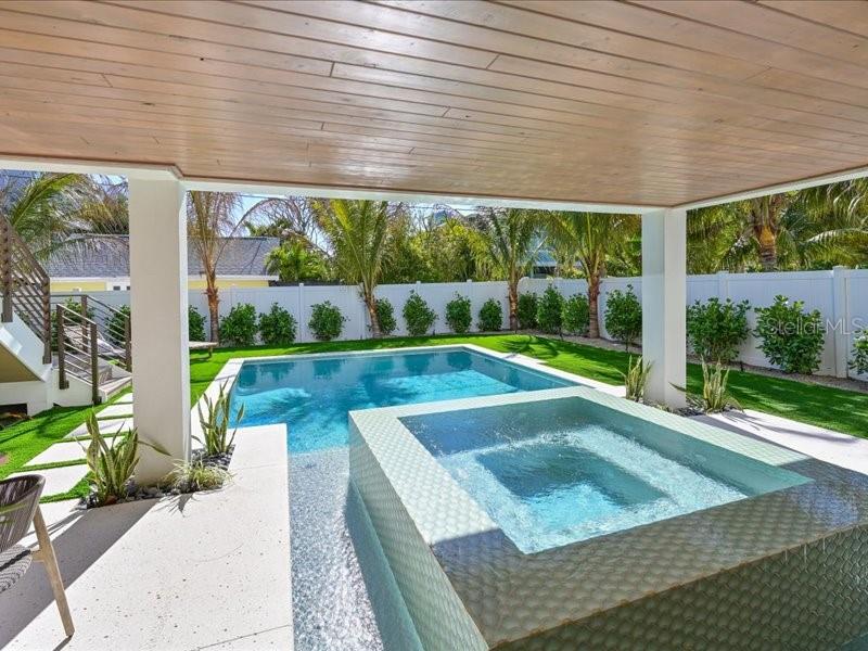 ANNA MARIA BEACH - Residential