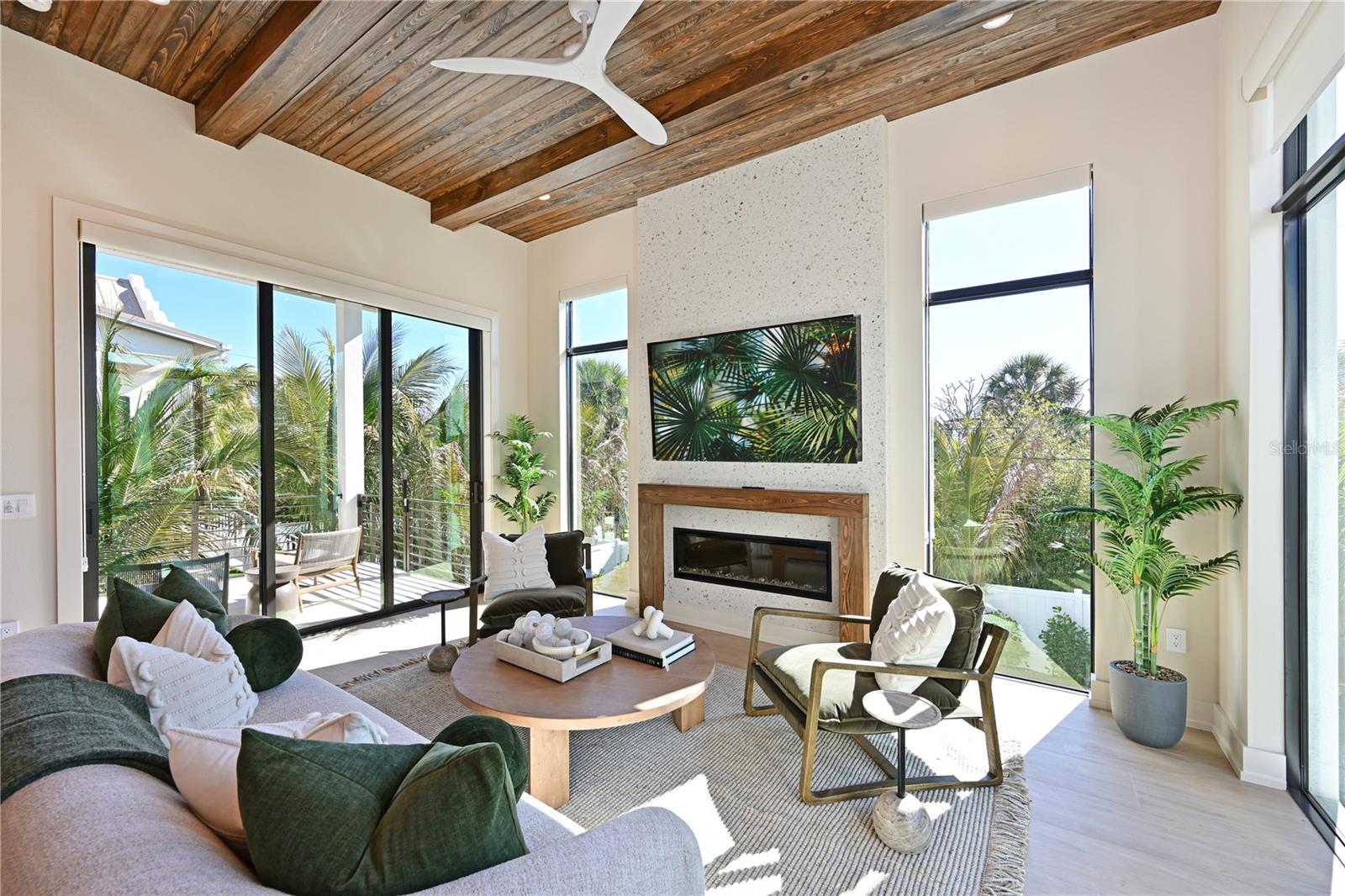 ANNA MARIA BEACH - Residential