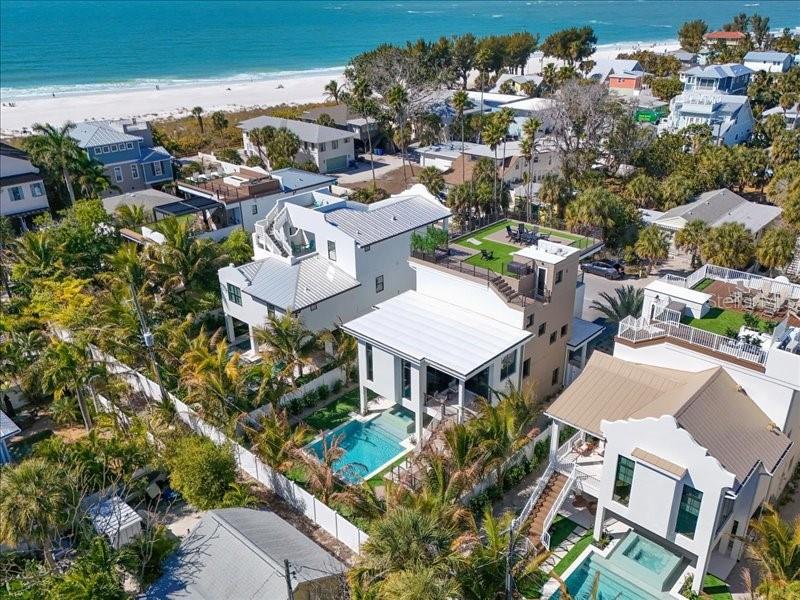 ANNA MARIA BEACH - Residential