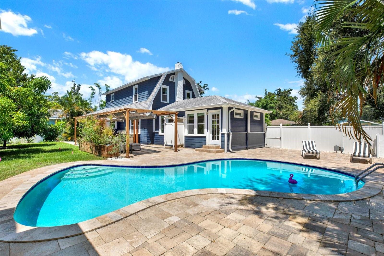 PASADENA GARDENS GULFVIEW SEC - Residential