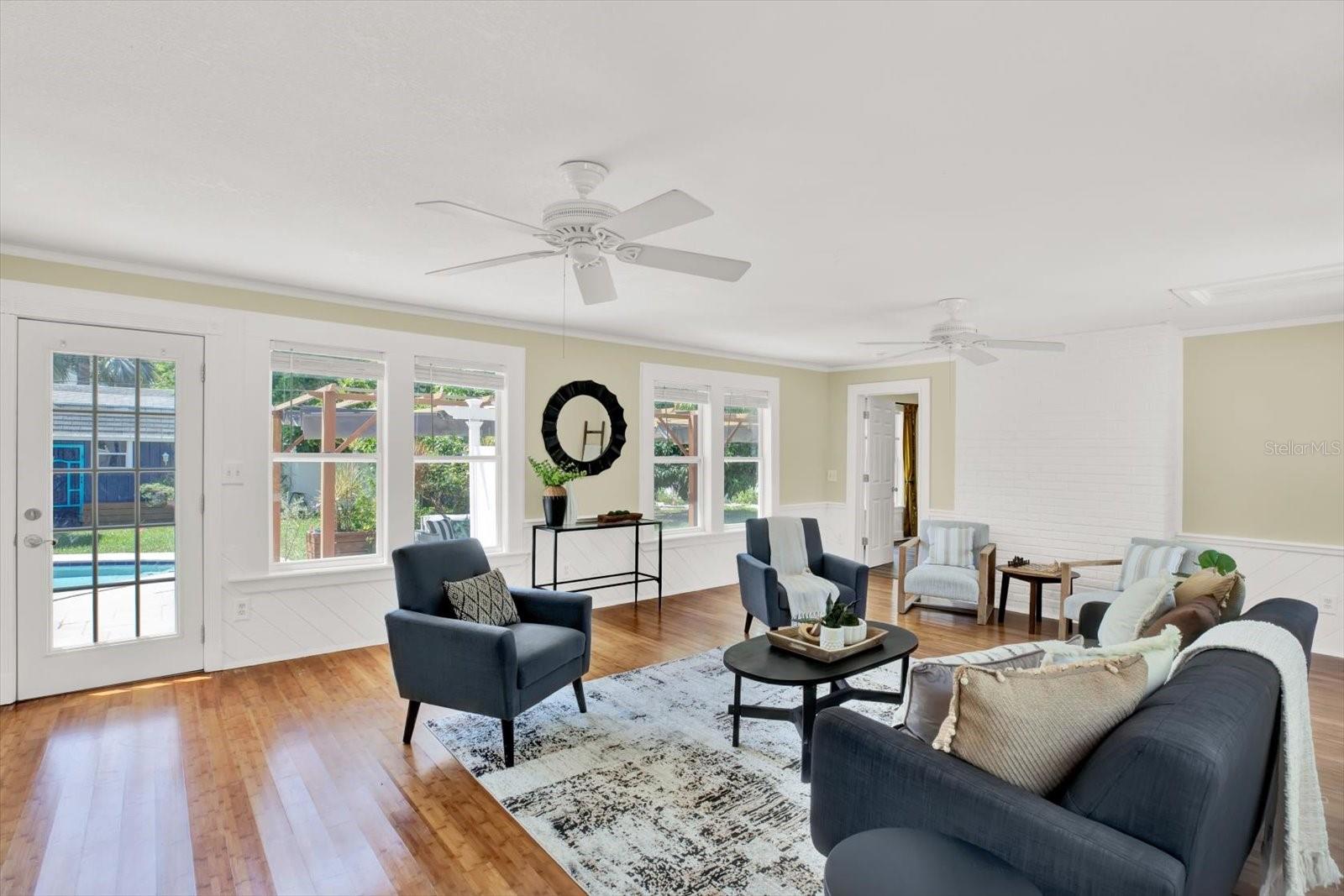 PASADENA GARDENS GULFVIEW SEC - Residential