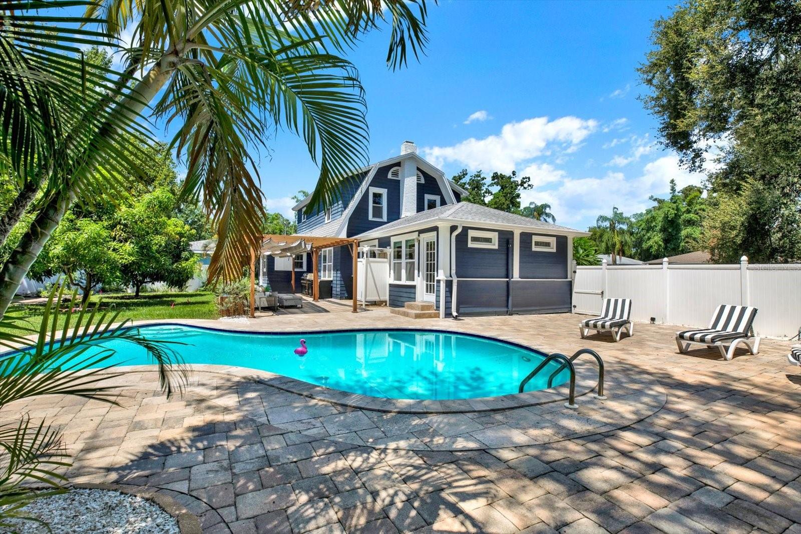 PASADENA GARDENS GULFVIEW SEC - Residential