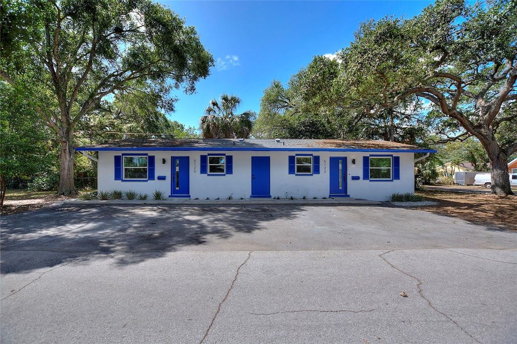 Photo of 5120 24th Avenue S #5120, Gulfport, FL 33707 (MLS # O6399953)