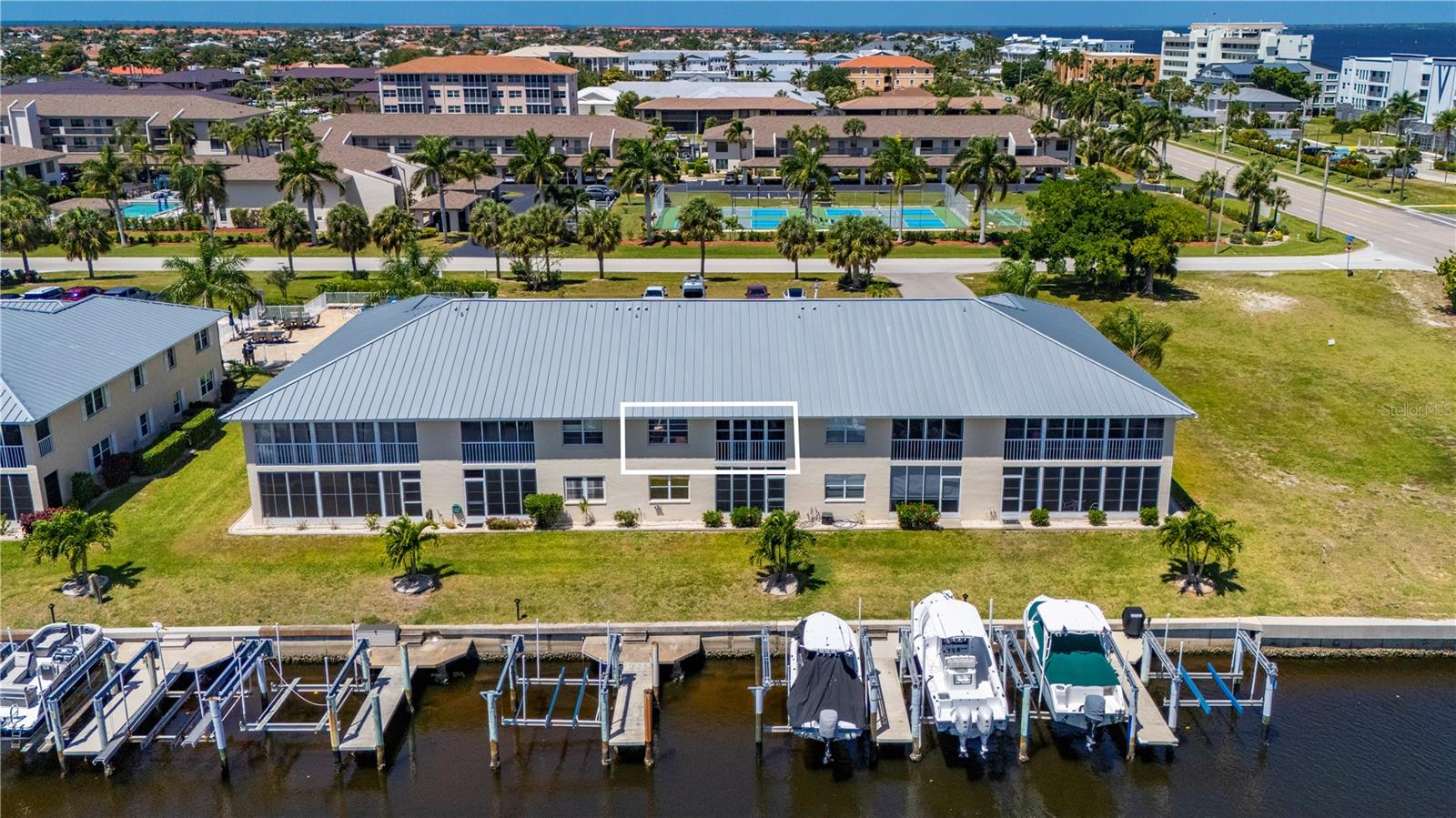 220 COLDEWAY DRIVE 123