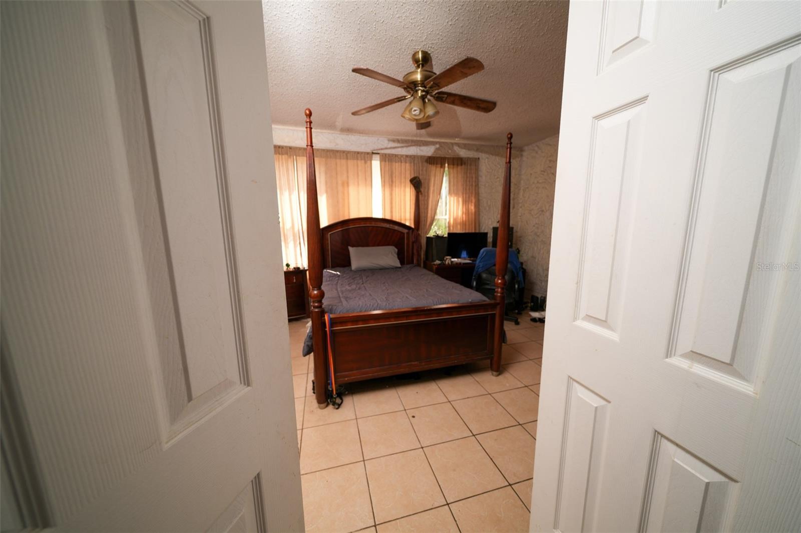 CORRONELLA - Residential Income