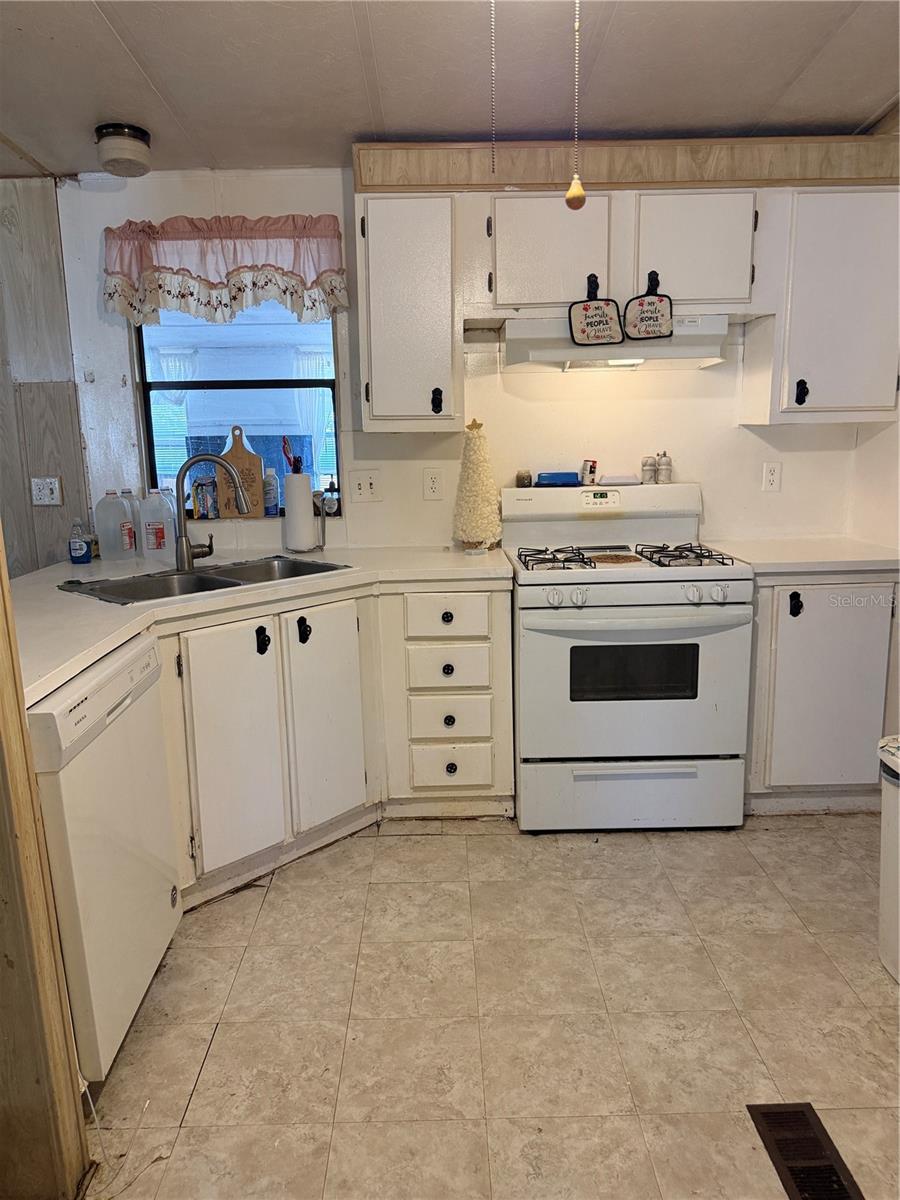 BADGER ACRES - Residential