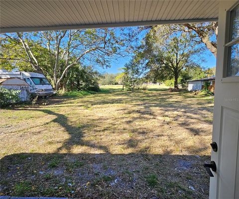 A home in WINTER HAVEN