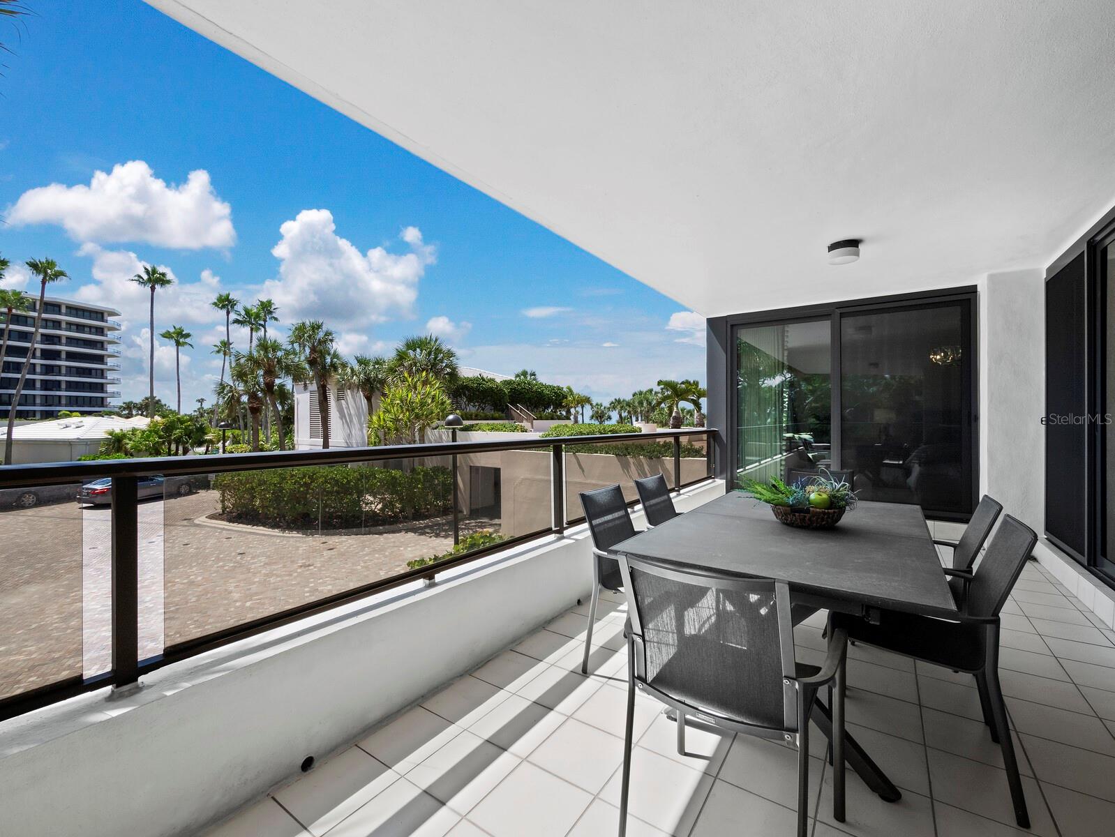 SANCTUARY II - Residential