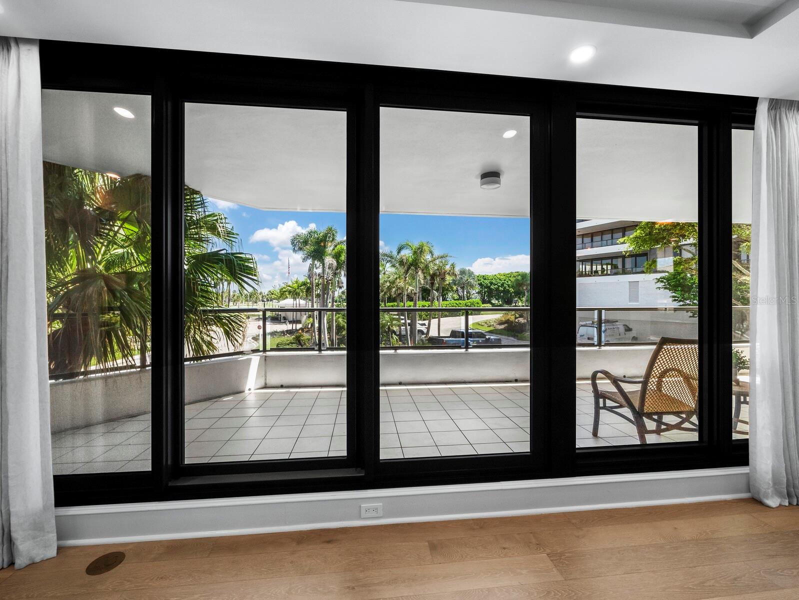 SANCTUARY II - Residential