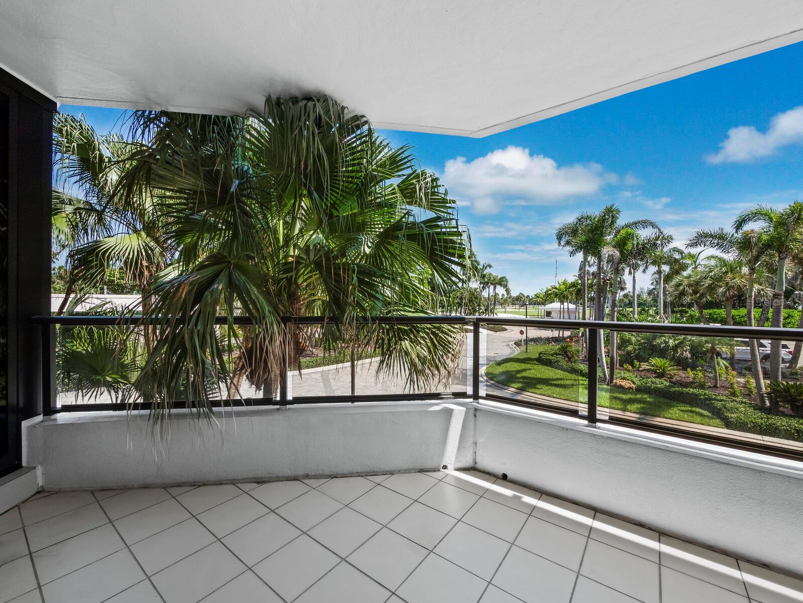 SANCTUARY II - Residential
