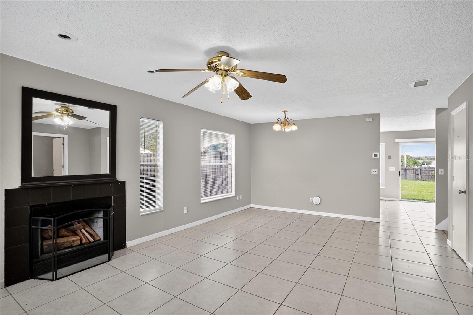 1139 CHAMBORD COURT