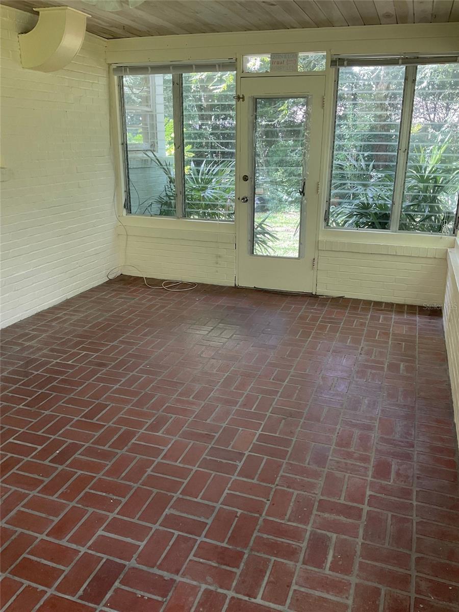 GOLFVIEW ESTATES - Residential