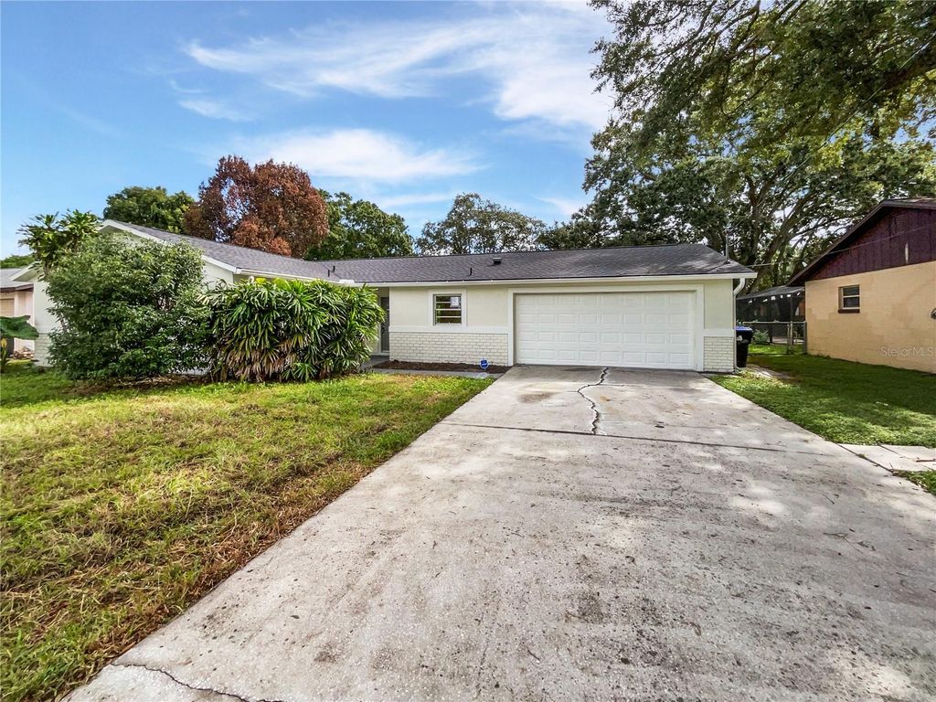 Photo of 5533 Satel Drive, Orlando, FL 32810 (MLS # O6351529)