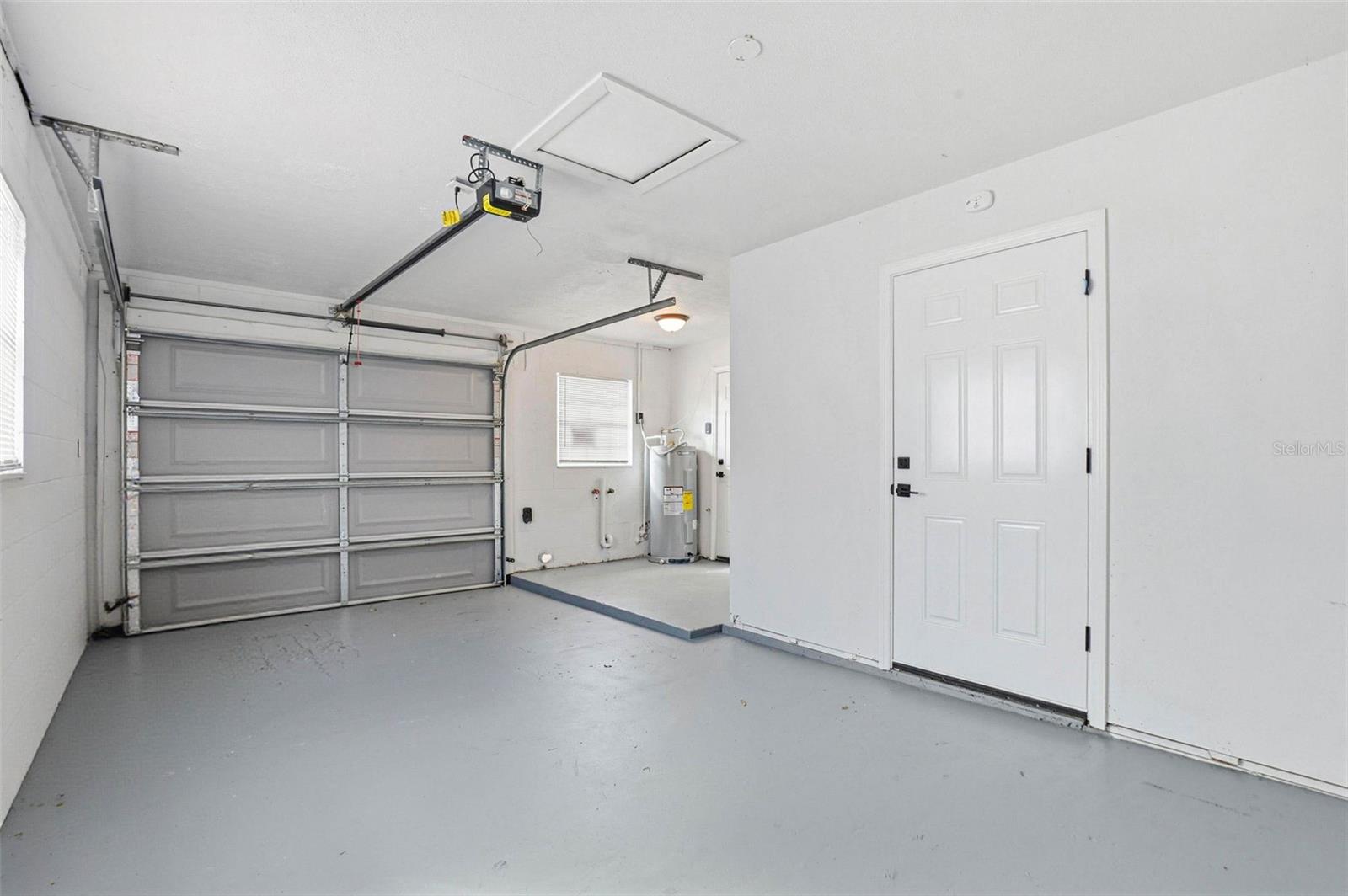 SOUTHWOOD HILLS UNIT 02 - Residential