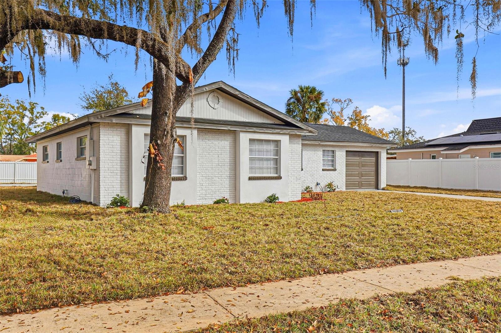 SOUTHWOOD HILLS UNIT 02 - Residential