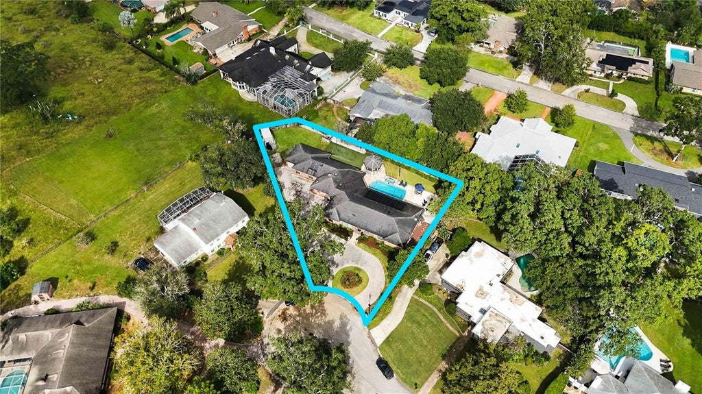 Photo of 111 Pine Tree Lane, Altamonte Springs, FL 32714 (MLS # O6453987)