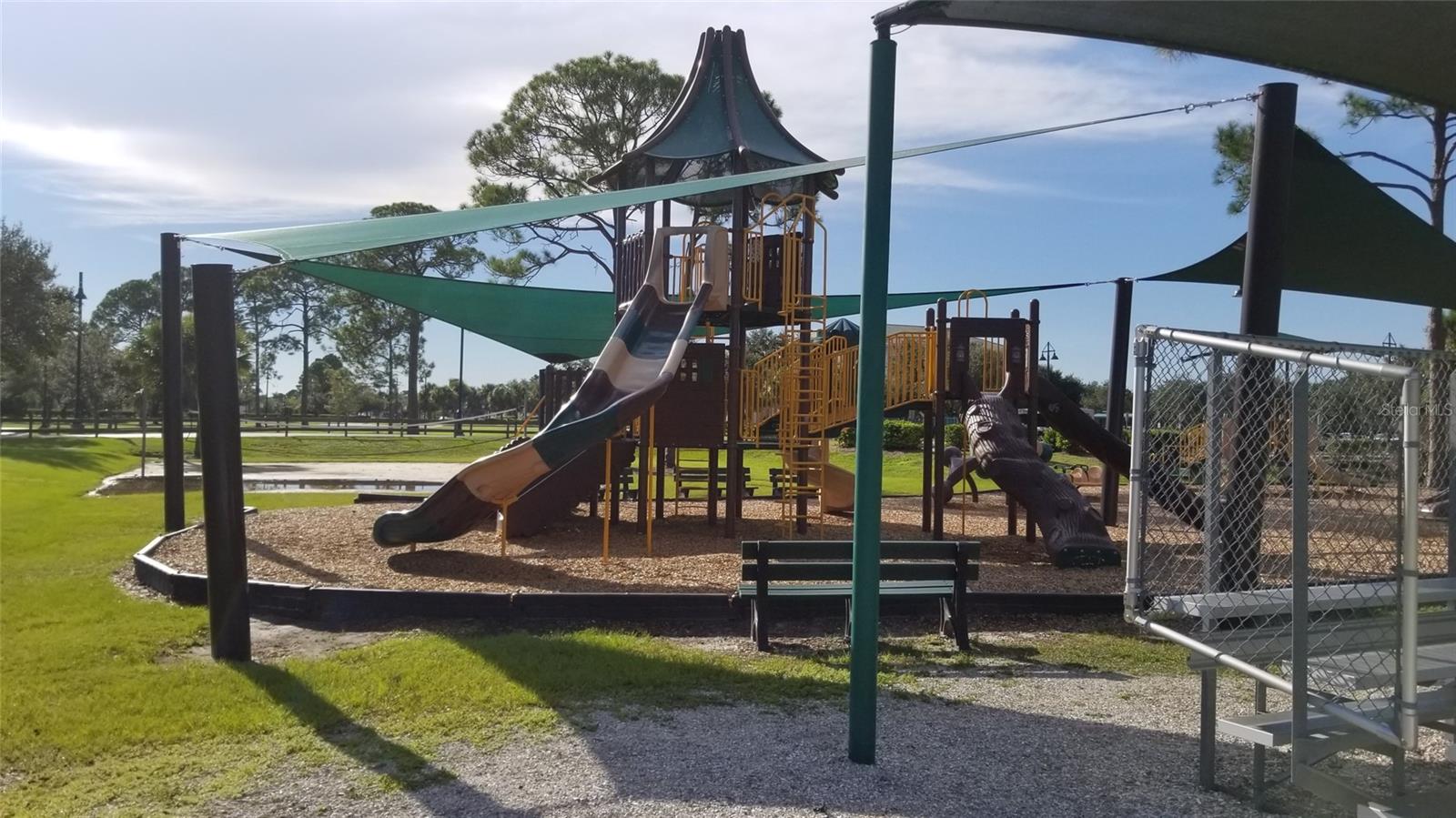 PORT CHARLOTTE SUB 06 - Land