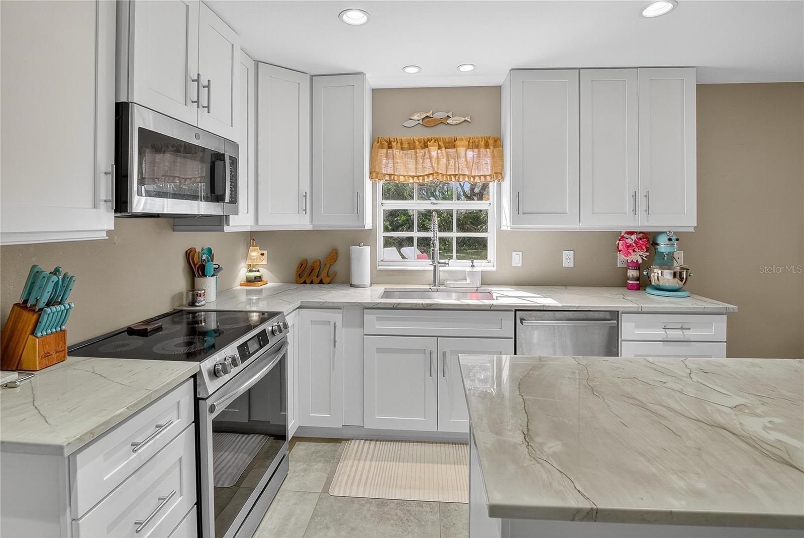 SUNDANCE UNIT 3 - Residential