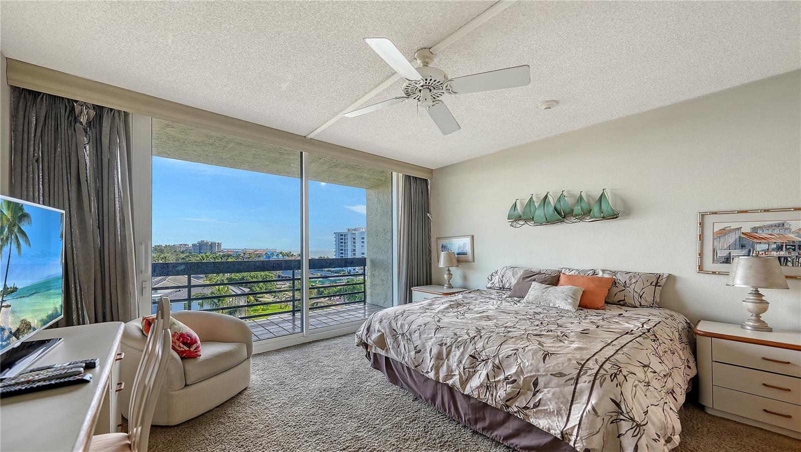 BEACHPLACE III - Residential