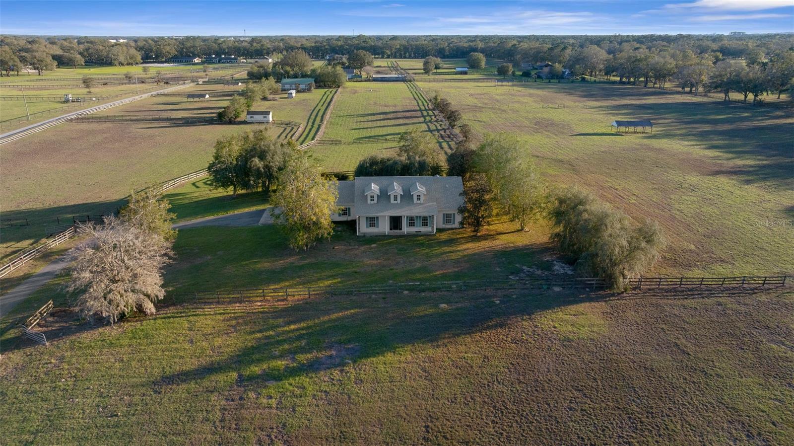 FARM ACREAGE - NO SUBDIVISION - Residential