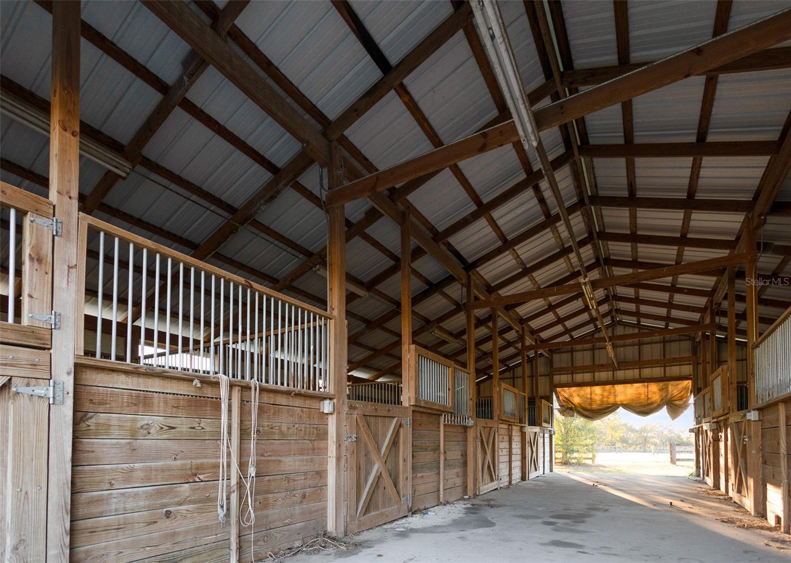 FARM ACREAGE - NO SUBDIVISION - Residential