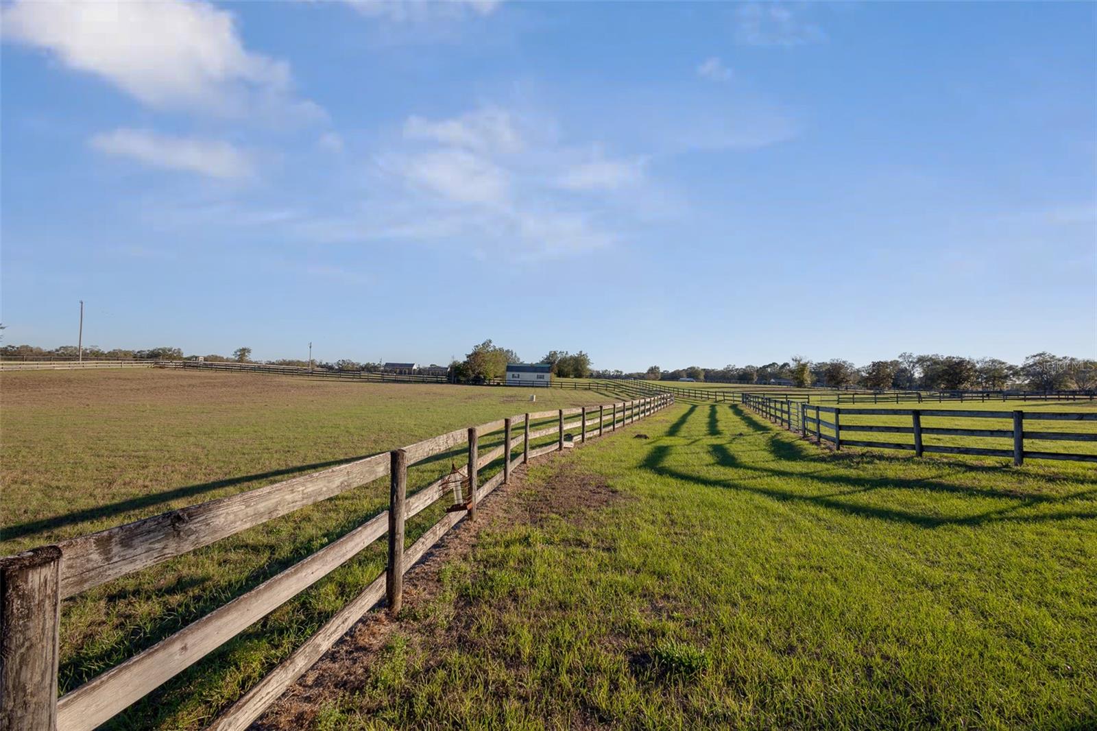 FARM ACREAGE - NO SUBDIVISION - Residential