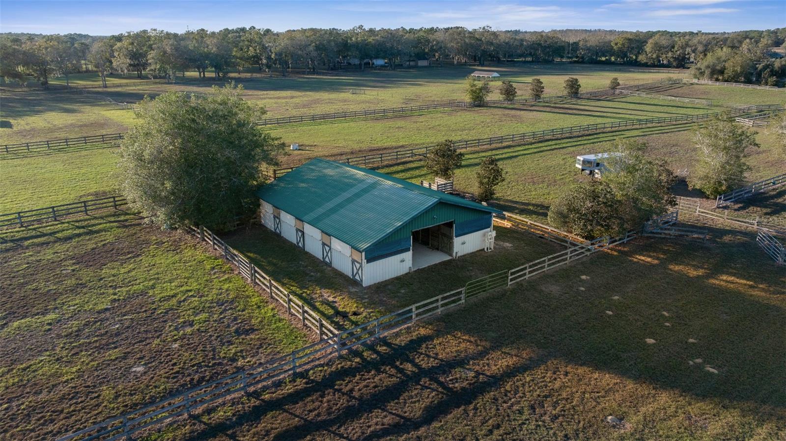 FARM ACREAGE - NO SUBDIVISION - Residential