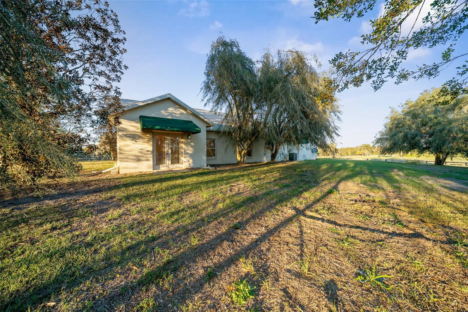 FARM ACREAGE - NO SUBDIVISION - Residential