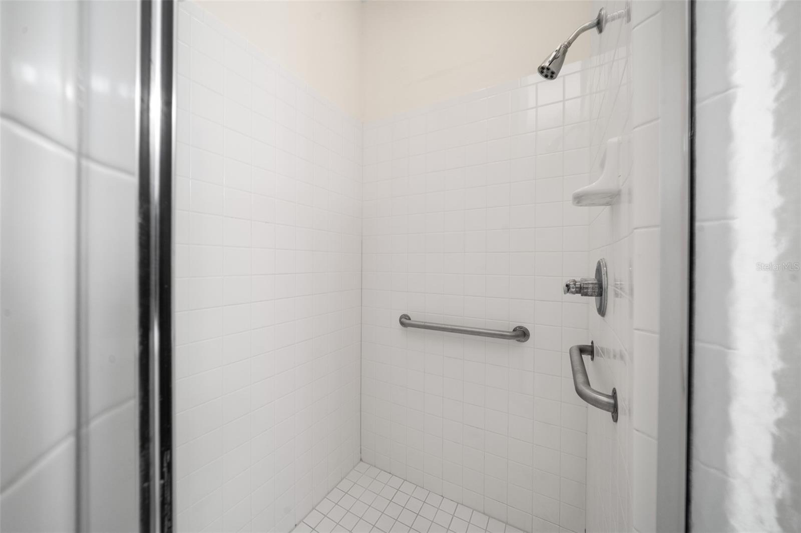 FARM ACREAGE - NO SUBDIVISION - Residential