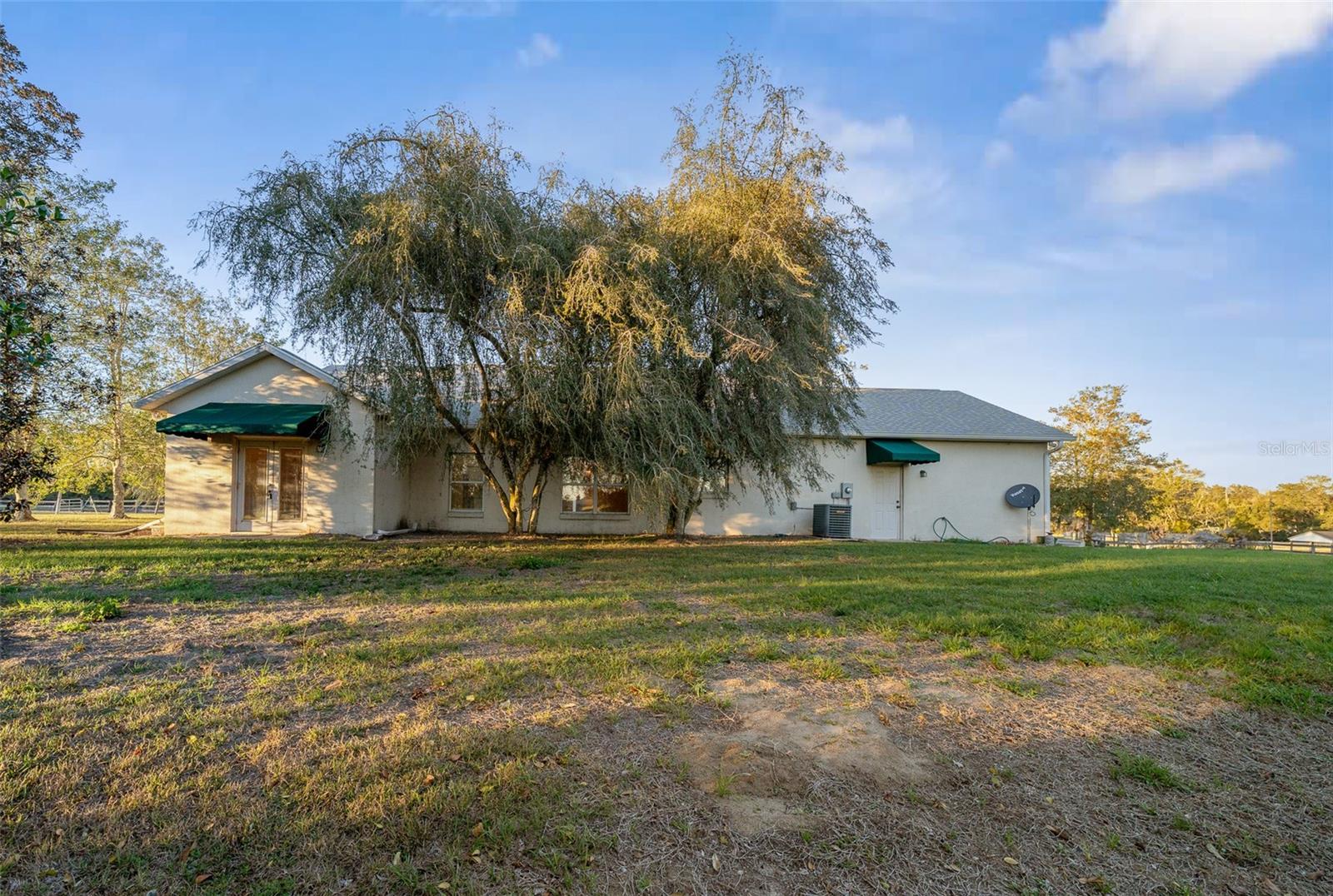 FARM ACREAGE - NO SUBDIVISION - Residential