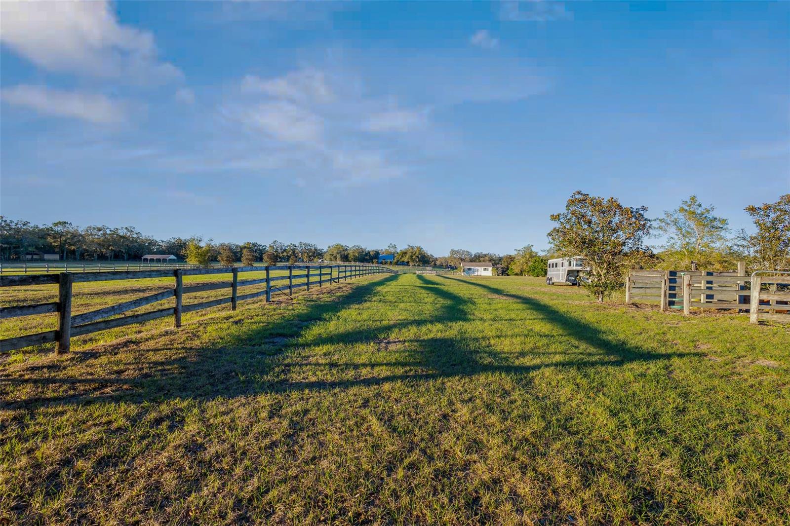 FARM ACREAGE - NO SUBDIVISION - Residential