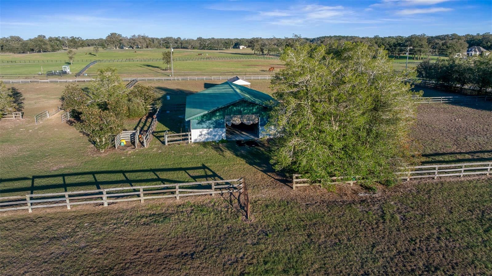 FARM ACREAGE - NO SUBDIVISION - Residential