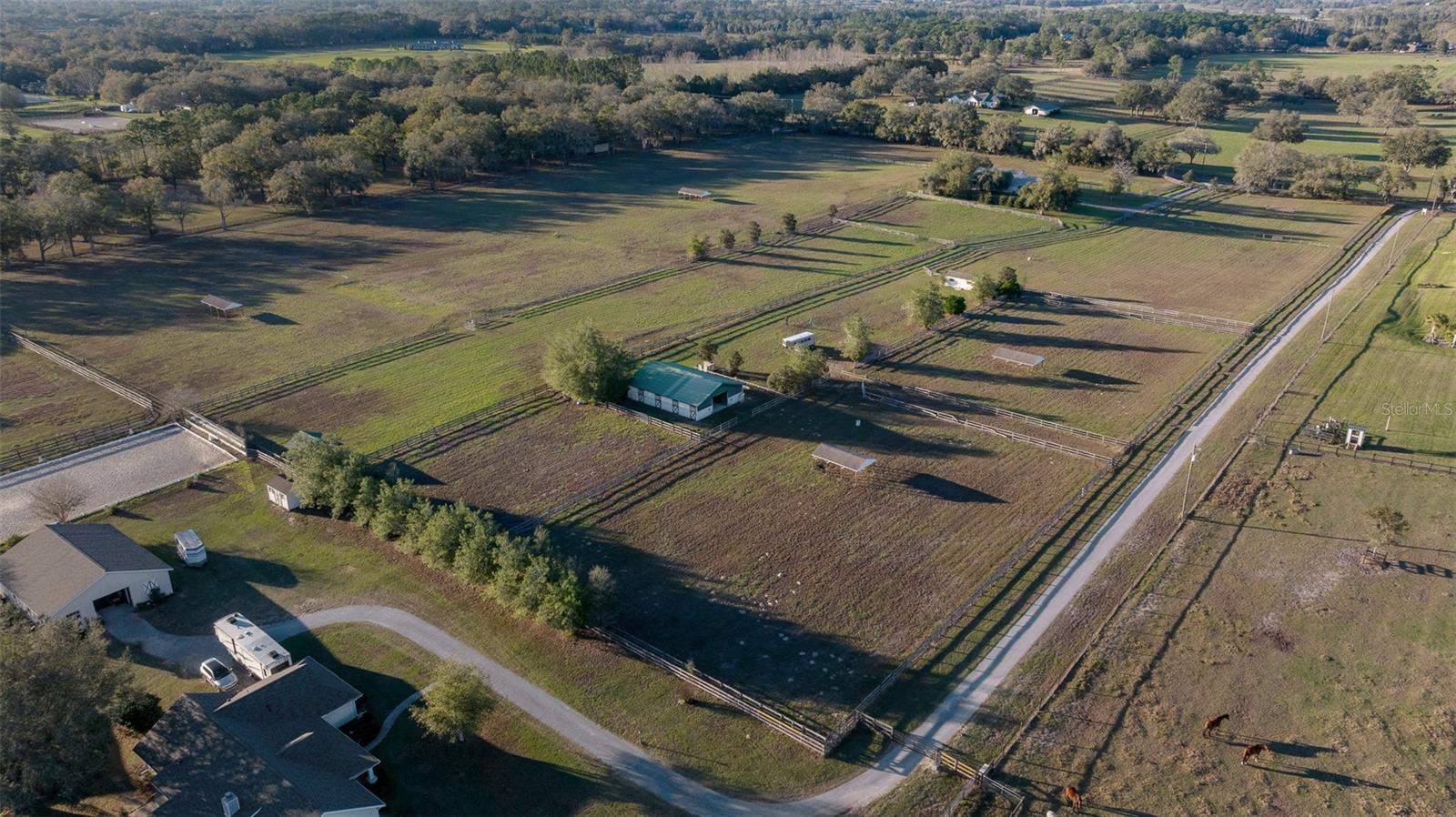 FARM ACREAGE - NO SUBDIVISION - Residential